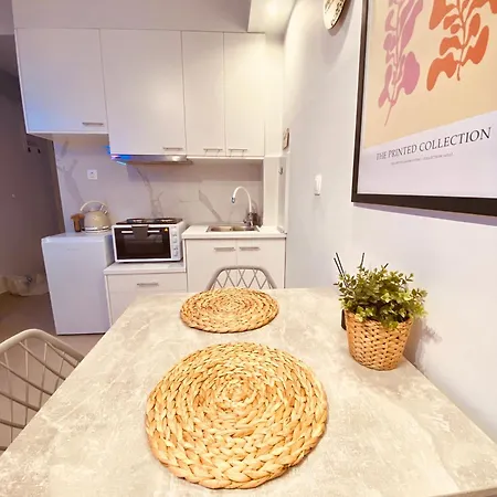 Apartament Neon Pulse - Casa Nativa Saloniki